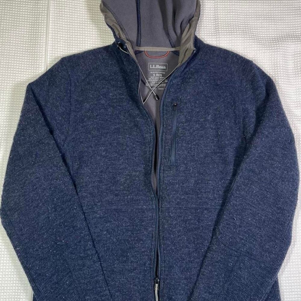 Llbean Men's Navy and Blue Hoodie